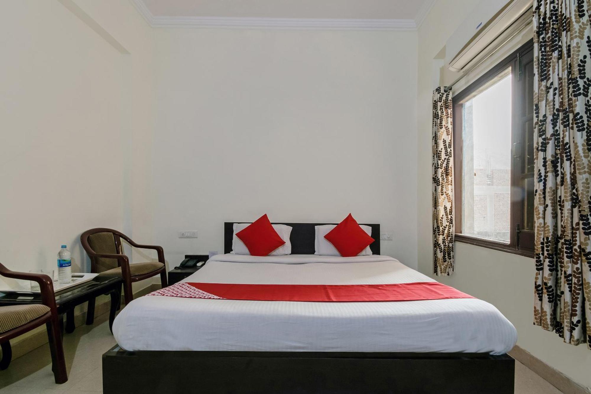 Oyo Hotel Triund Regency Katra  Ngoại thất bức ảnh