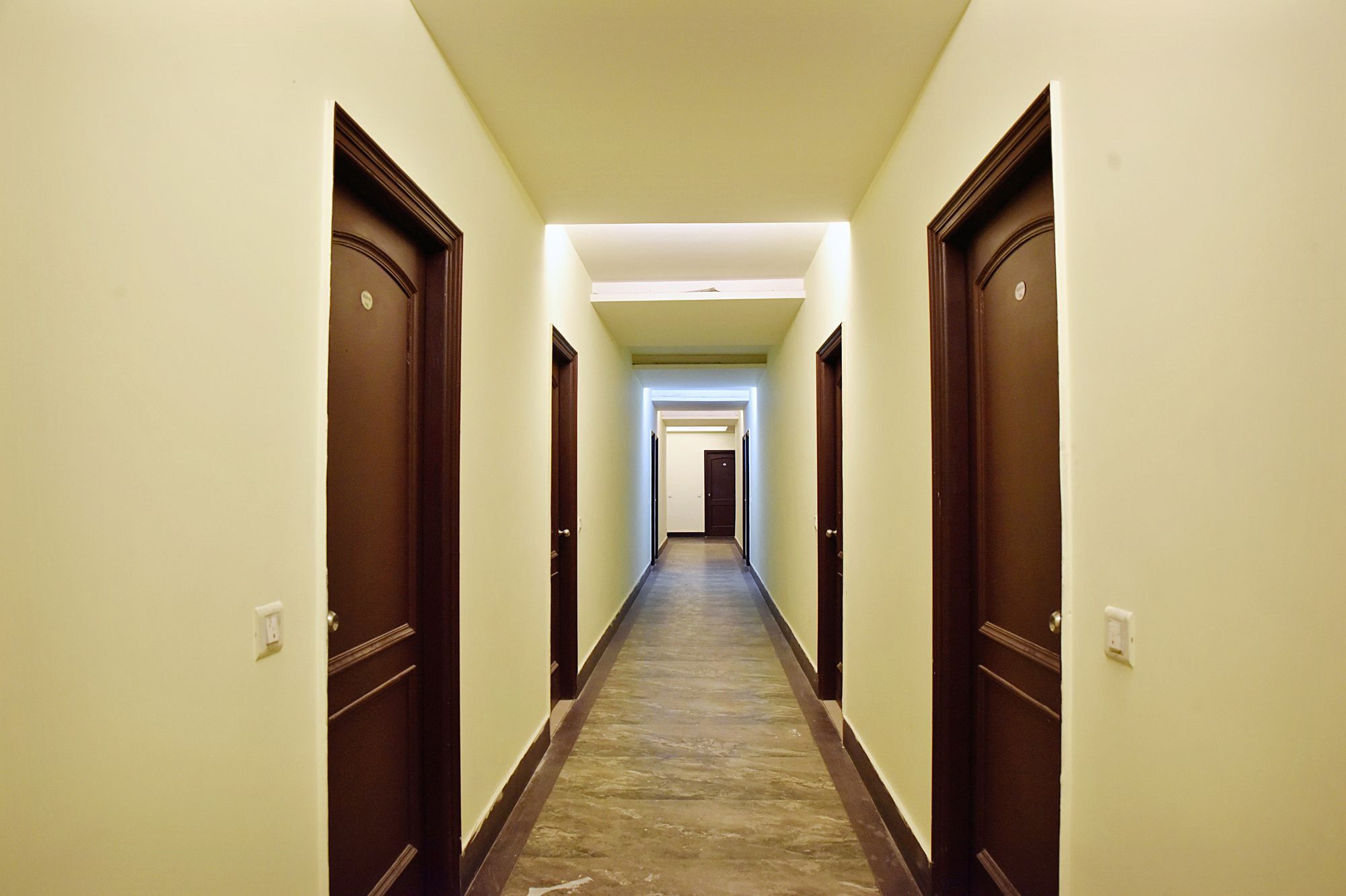 Oyo Hotel Triund Regency Katra  Ngoại thất bức ảnh
