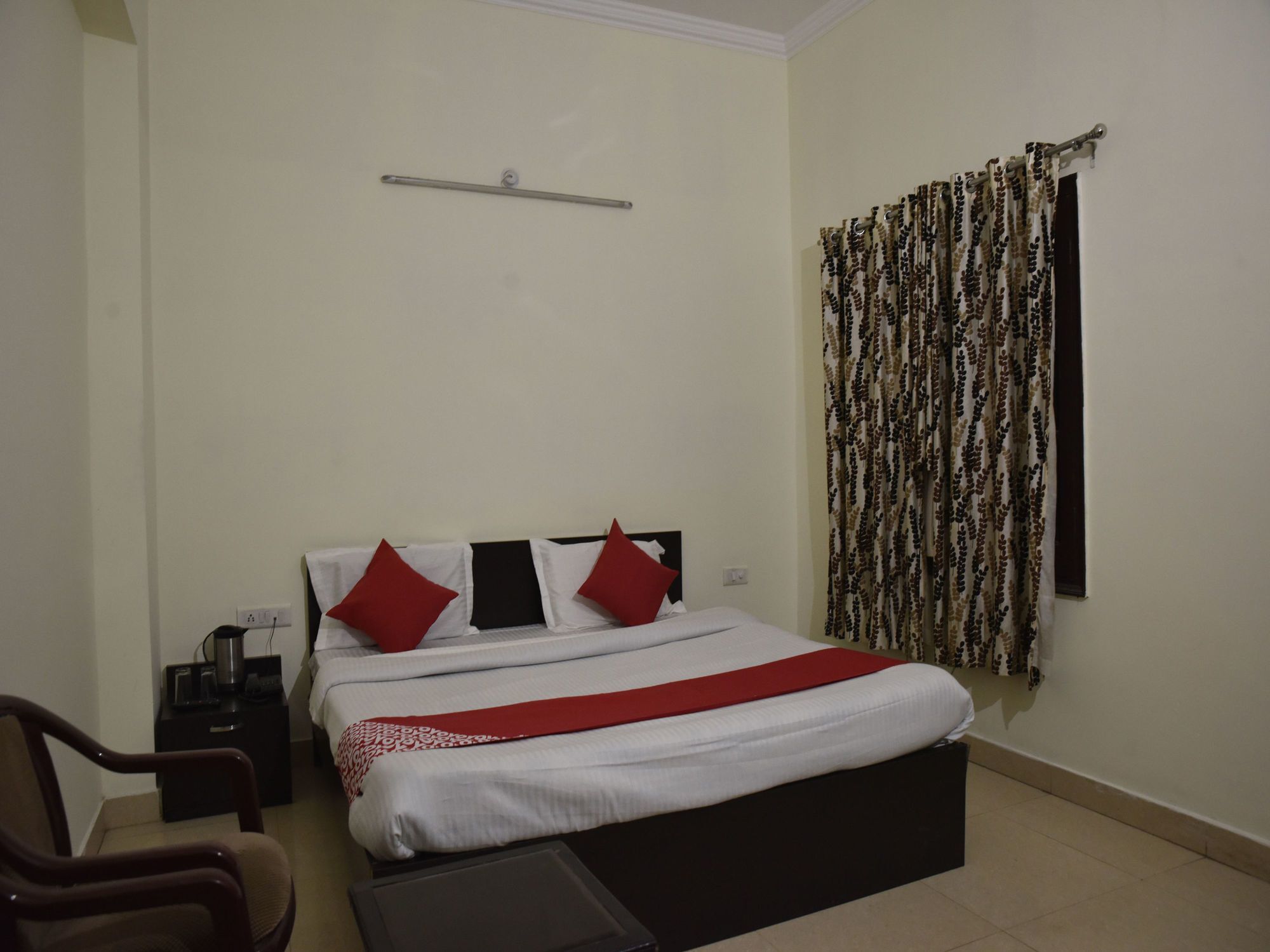 Oyo Hotel Triund Regency Katra  Ngoại thất bức ảnh