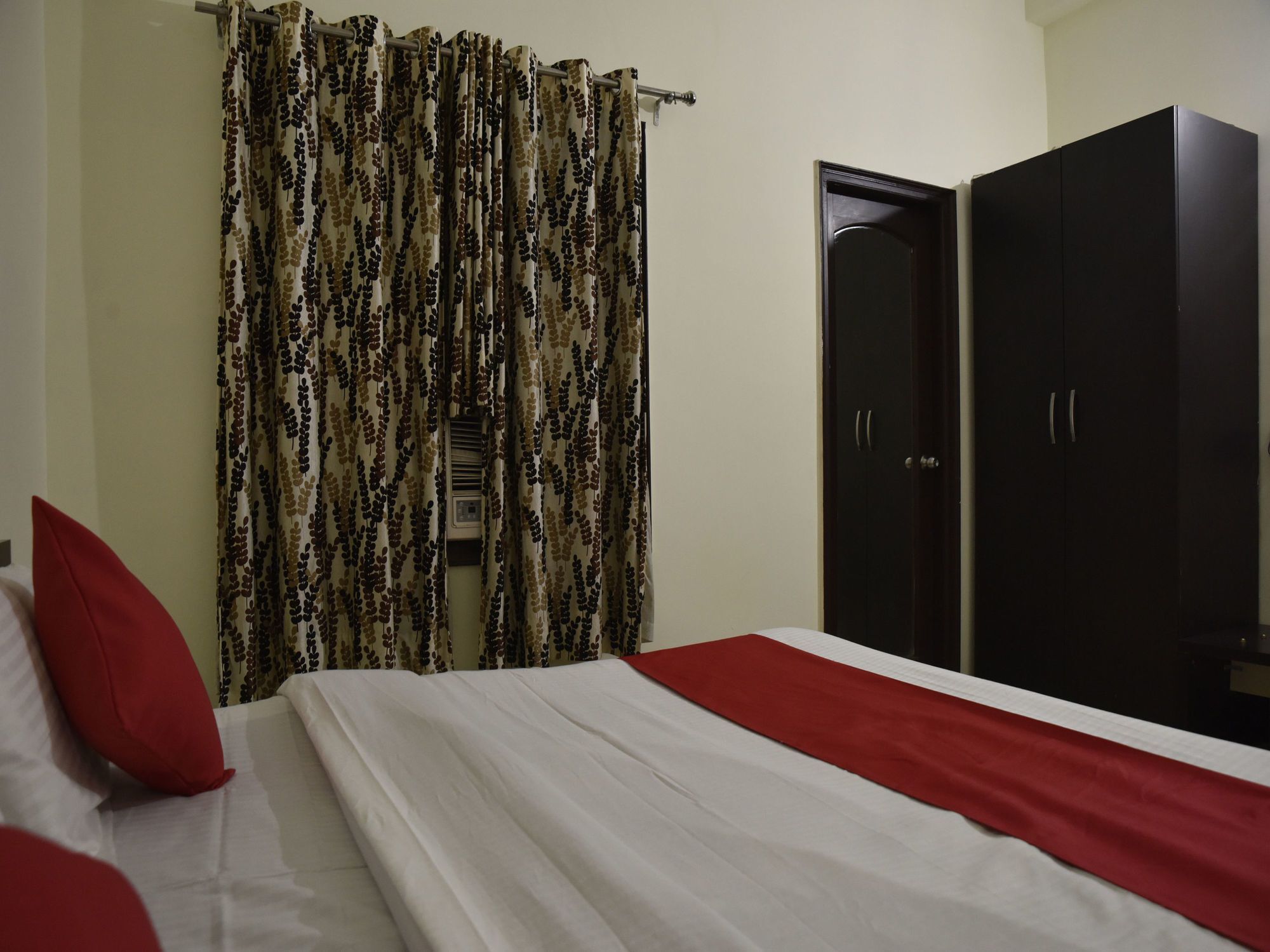 Oyo Hotel Triund Regency Katra  Ngoại thất bức ảnh